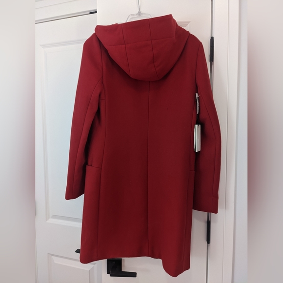 NWT Babaton (Aritzia) Ruby Red Italian Wool & Cashmere Coat - Size Medium - Picture 6 of 9
